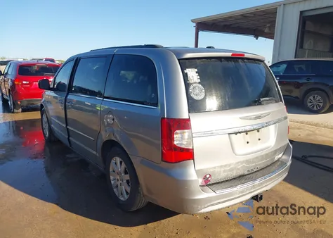 2013 Chrysler Town & Country Touring from USA, damaged, VIN 2C4RC1BG4DR670659
